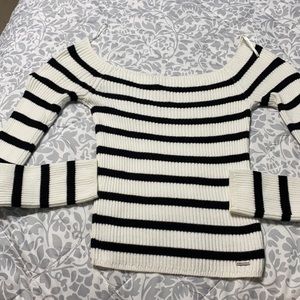 black and white sweater top